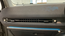 MINI Aceman 135kW E Classic 43kWh 5dr Auto Electric Hatchback